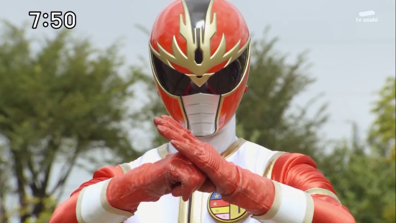 paolo1350 39 s lane my top red and green senshi suits a gokai christmas