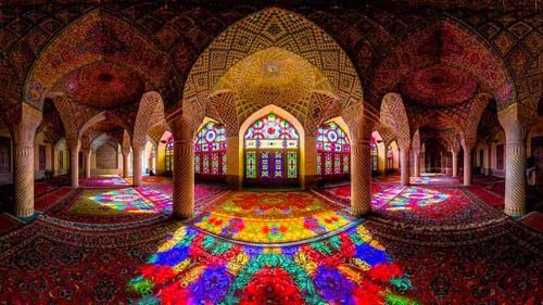 Nasir-AlMulk-Mosque.jpg