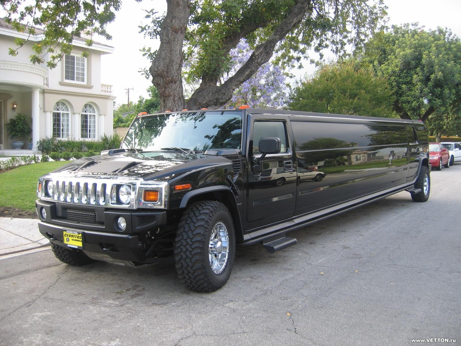 http://4.bp.blogspot.com/-iPbhRn-r3Vo/UCbWoFun1VI/AAAAAAAAKOA/ojAMs5KJAAg/s1600/limousine%2Bcar%2Bhummer%2Bwallpapers%2B(37).jpg