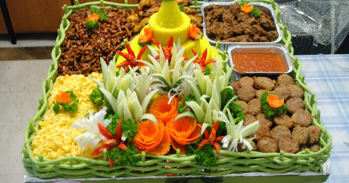 Nasi Kuning Tumpeng Ulang Tahun Makanan Khas Indonesia