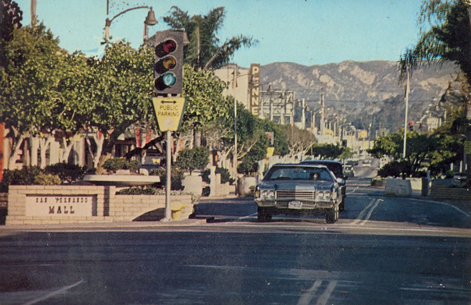 The Museum of the San Fernando Valley CITY OF SAN FERNANDO MALL