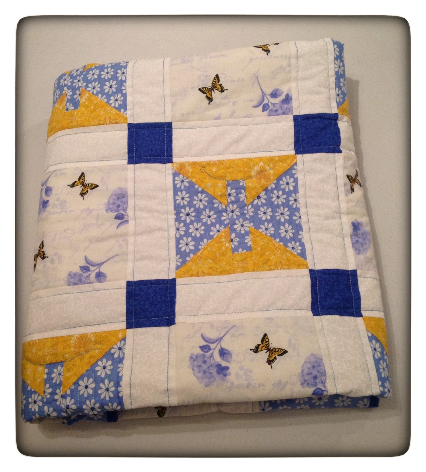 Glinda Quilts Finished quilt for charity )