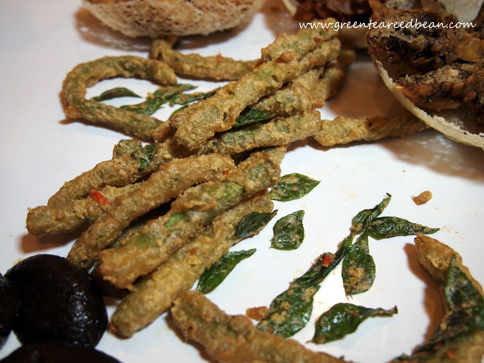 crocodile dish