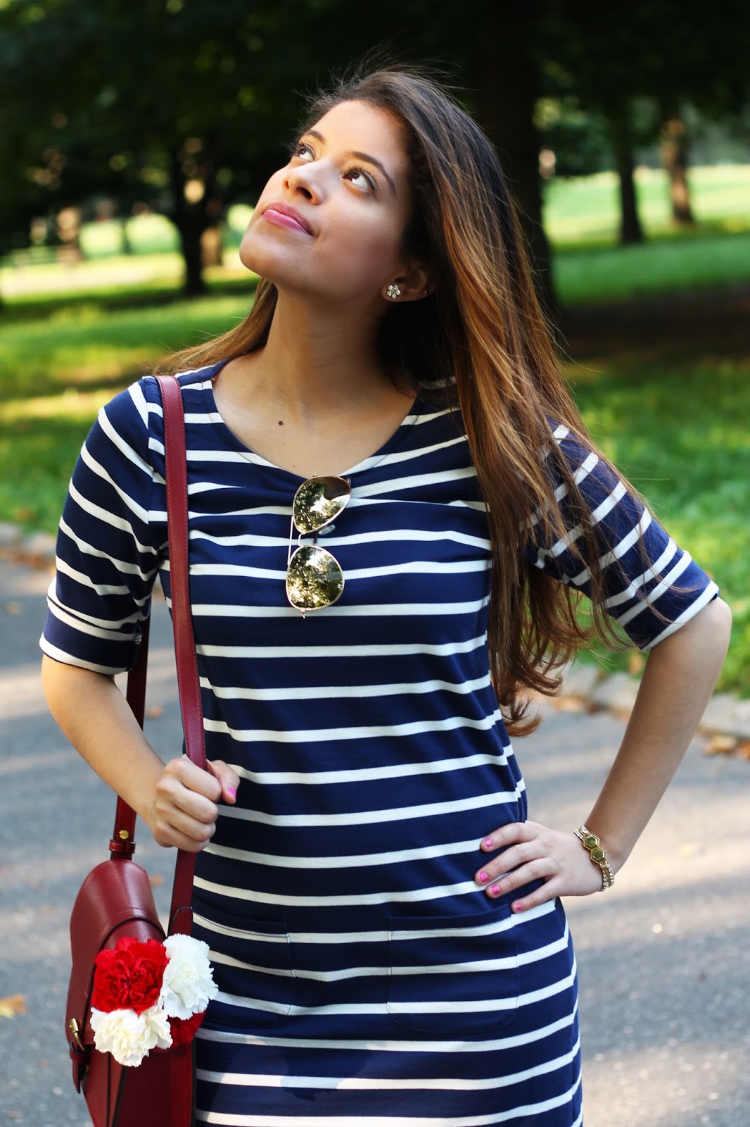 latina, girl, dominican, dominican blogger, fourth of july, 4th of july, july fourth, july 4th, american, patriotic, stars, stripes, red, white, blue, gold, holiday, summer, oldnavy, jack rogers, lovemyjacks, marshalls, fabfound, crew, hm, aldo, accessories, aldo accessories,fun, cool, fashion, blogger, petite, woman, teen, women, outfit, ootd, american flag, sandals, dress, navy blue dress with white stripes, bracelets, purse, new york, weekend, friday, tgif, niece, ny, new york city, style, inspo, park, july