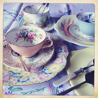 Vintage crockery from Hire Vintage Teasets Vintage crockery from Hire Vintage Teasets