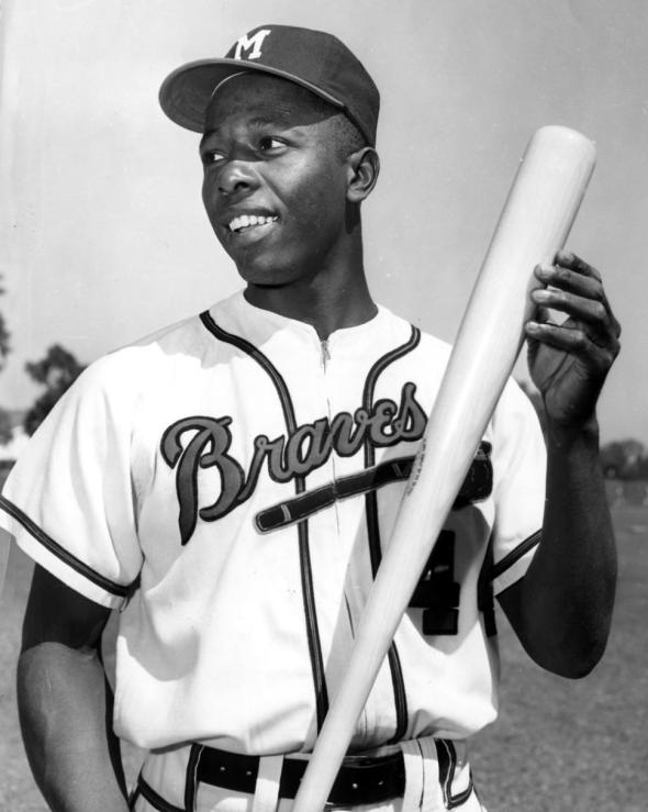 HENRY AARON   (1934-2021)   HALL-OF-FAME BASEBALL PLAYER-BUSINESSMAN