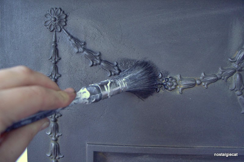 nostalgiecat How to Remove rust from a cast iron fireplace