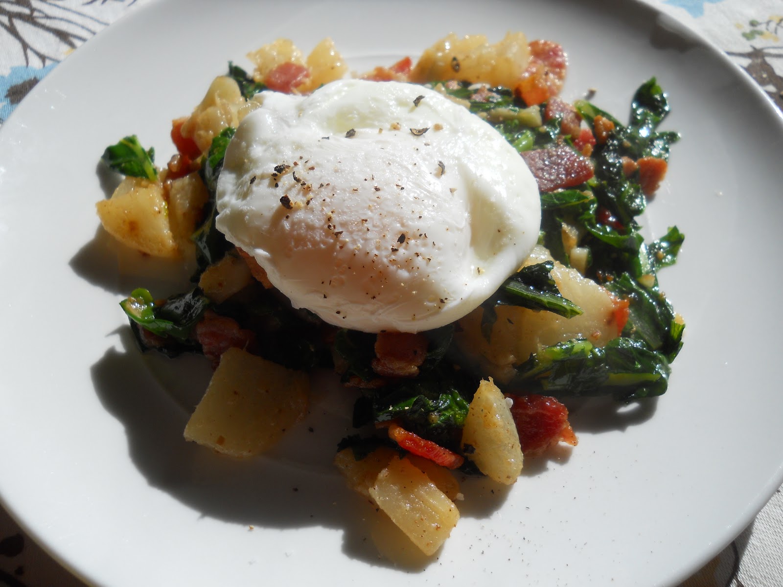 Fergie's Bites TURNIPS, TURNIP GREENS & BACON TOPPED WITH POACHED EGG