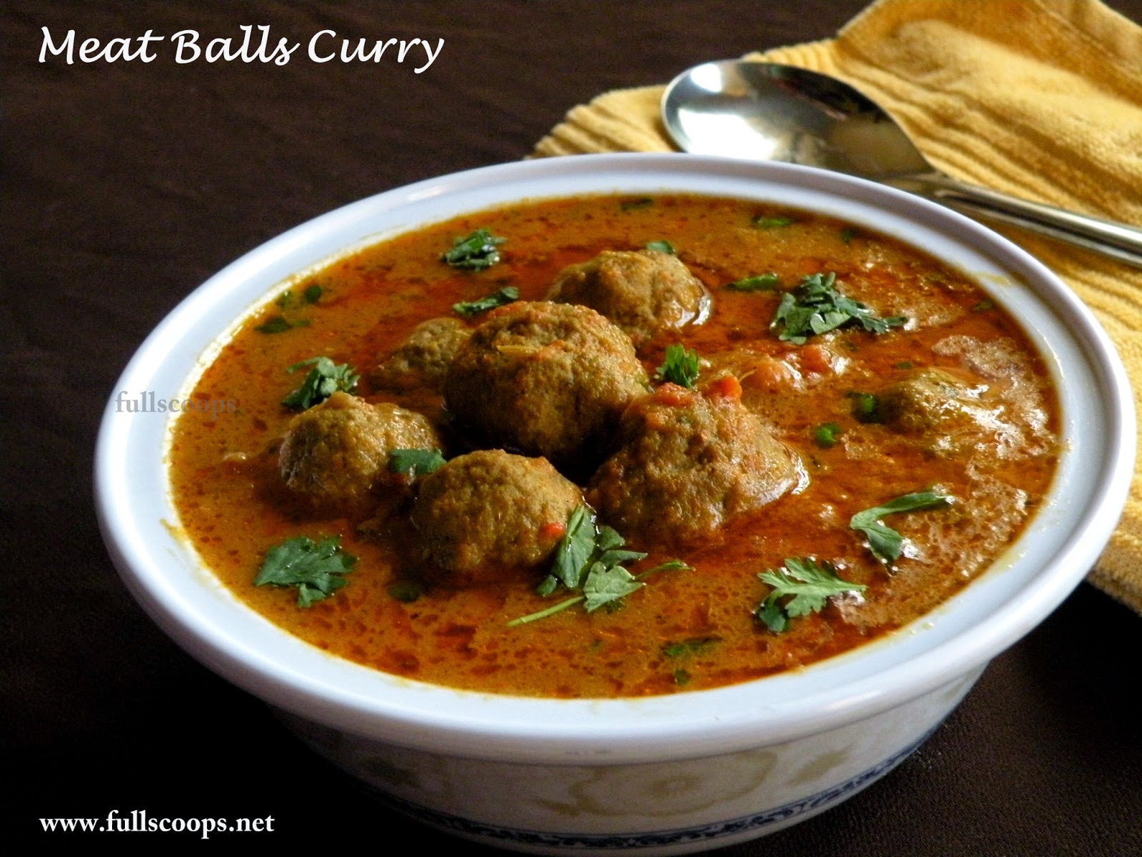 Urundai Kari Kuzhambu / Meat Balls Curry