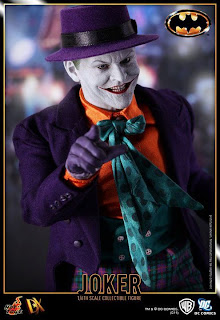 Nuevas figuras de la versión del 89 de Batman y Joker de Hot Toys 30