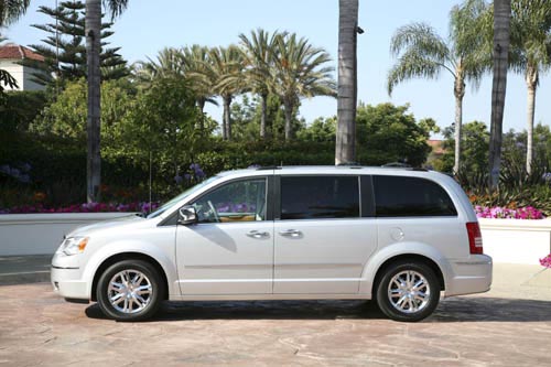 Chrysler Town And Country Best Cars For You