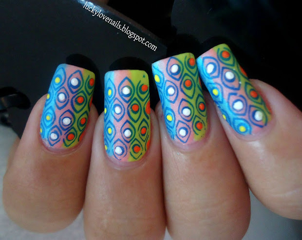 luckylovenails -called-peacock