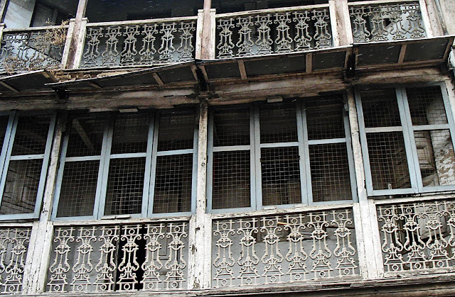 double storeyed balcony