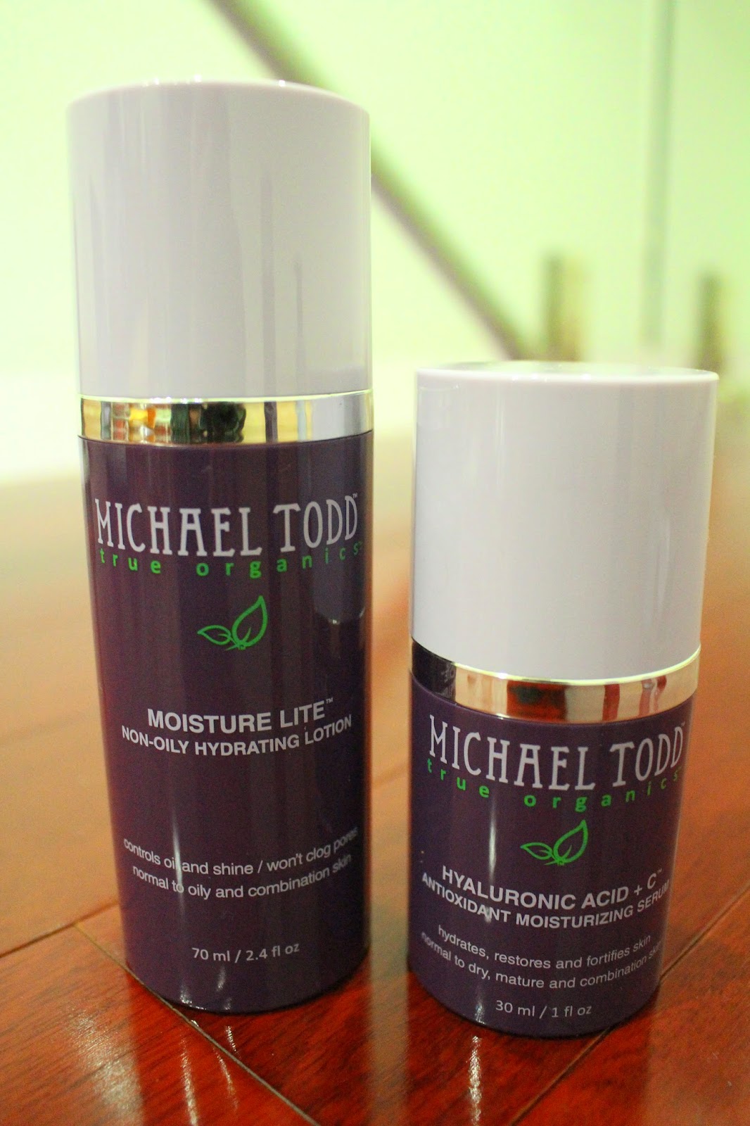 Michael Todd Moisture Lite Non-Oily Hydrating Lotion and Hyaluronic Acid + C Antioxidant Moisturising Serum Michael Todd Moisture Lite Non-Oily Hydrating Lotion and Hyaluronic Acid + C Antioxidant Moisturising Serum