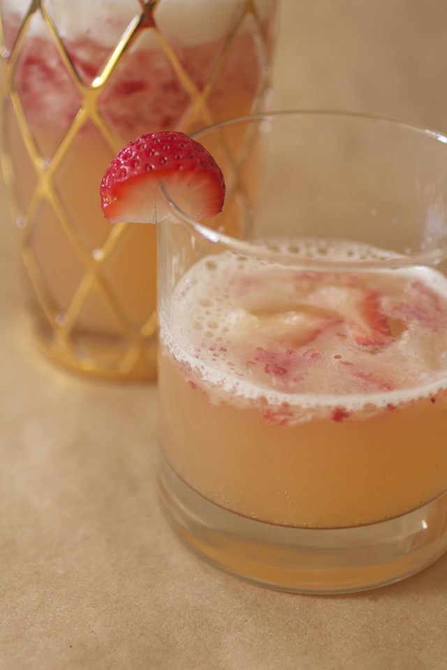 And your bird can sing {in my kitchen} muddled strawberry cocktail