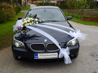 Como adornar el coche de boda 14