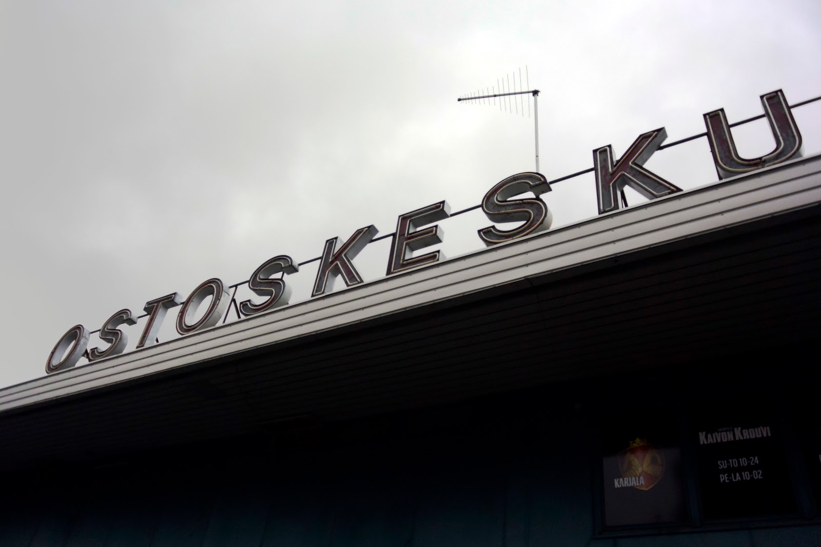 Kuvakulmat Kaivoksela Open and Demolished Church.