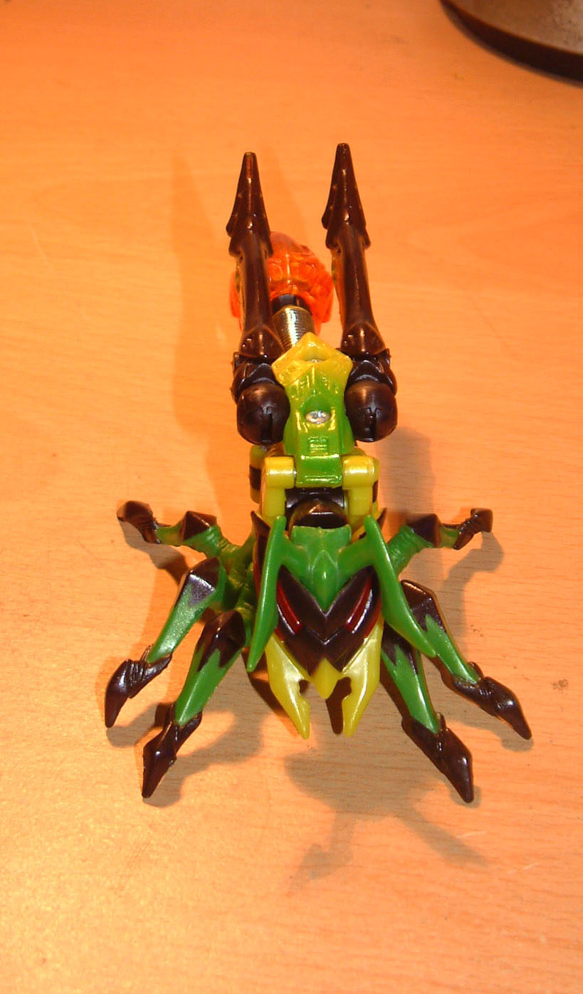 THE TRANSFORMERS BEAST MACHINES BUZZSAW