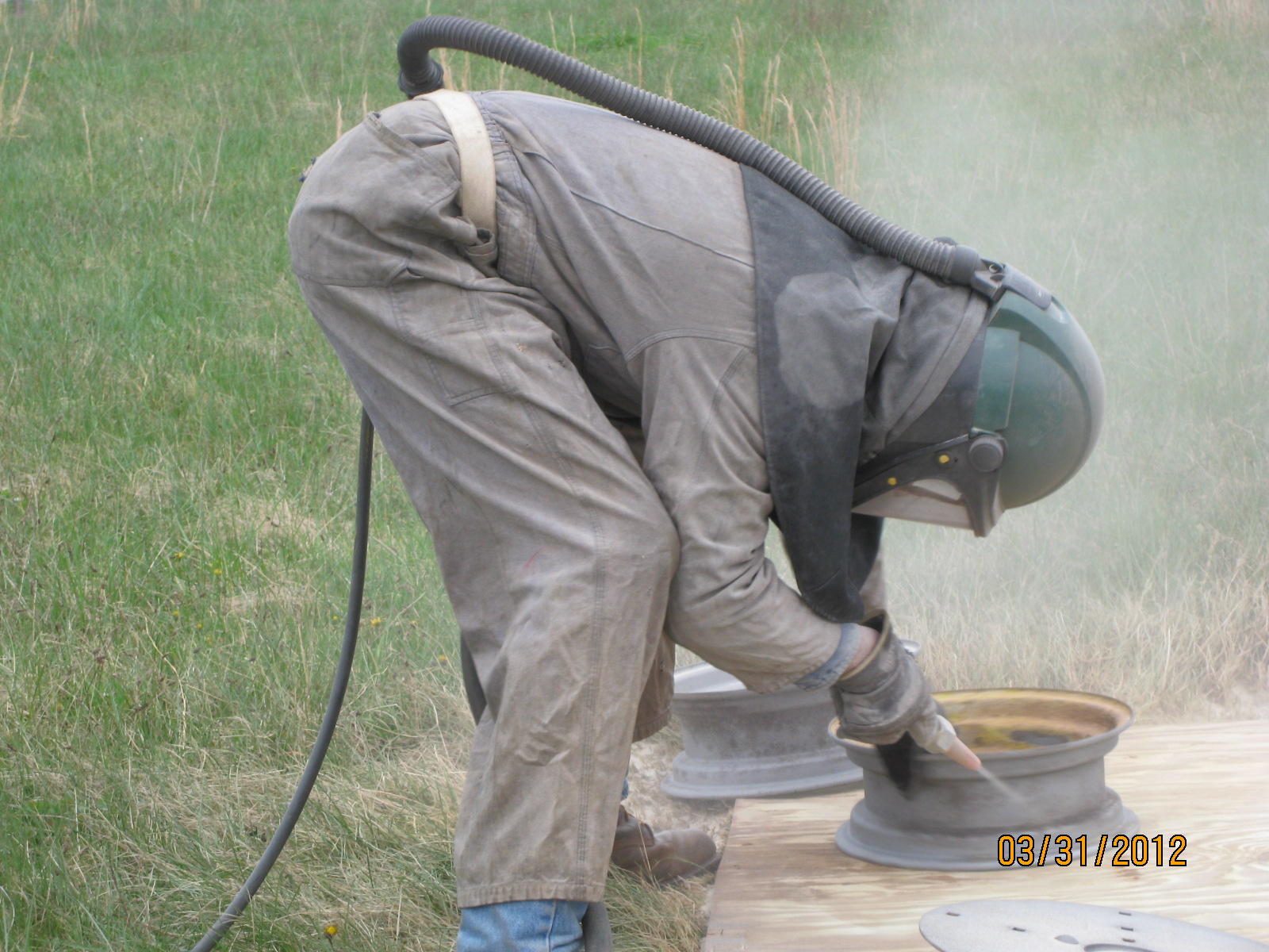 The Pauley Principle Restoring a Rusty Cast Iron Dutch Oven