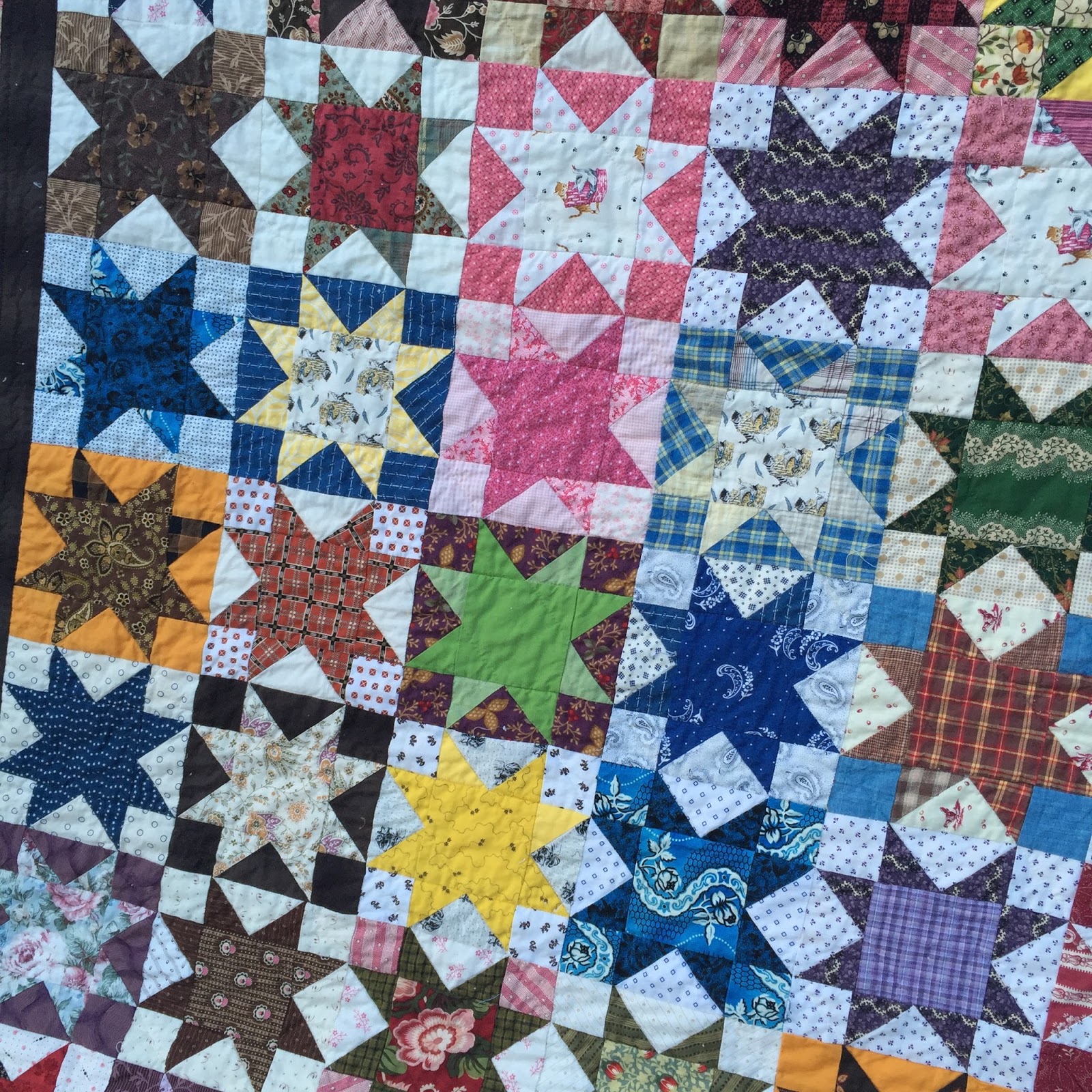 wabisabi quilts (Scrappy) Stars in a Time Warp finished