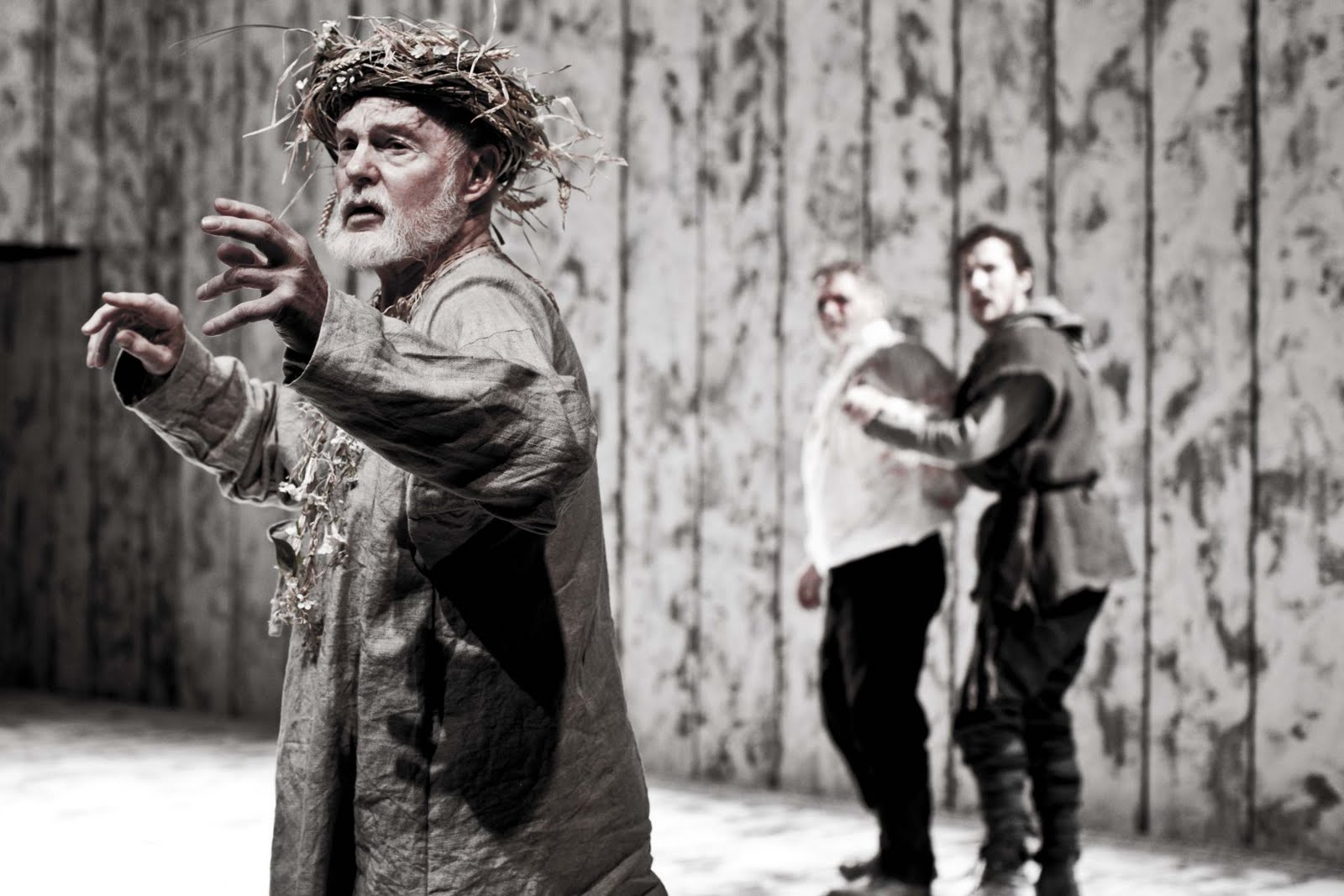 injustice in king lear Many themes are evident in king lear, but perhaps one of the most prevalent relates to the theme of justice shakespeare has developed a tragedy that allows us to see. injustice in king lear Many themes are evident in king lear, but perhaps one of the most prevalent relates to the theme of justice shakespeare has developed a tragedy that allows us to see.