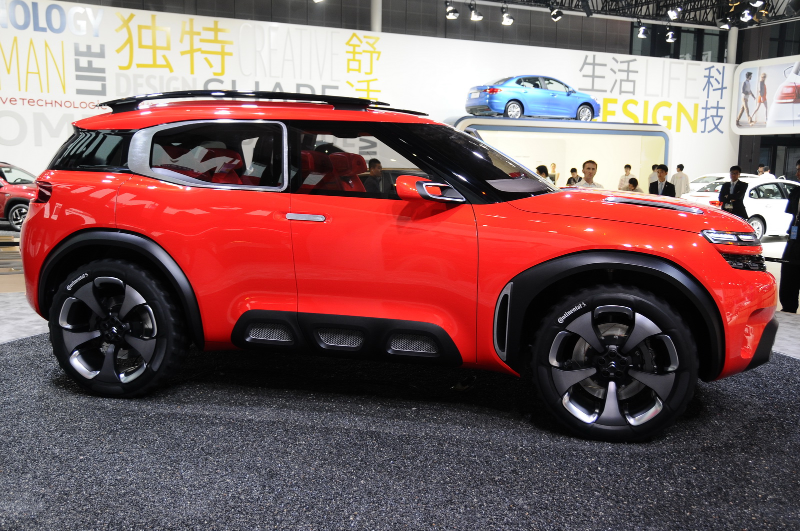 http://4.bp.blogspot.com/-ibHTLh3N0q0/VTZEQ_wZXhI/AAAAAAAAFGg/-u7QcXNUXdI/s1600/2015-CitroenAircross-02.JPG