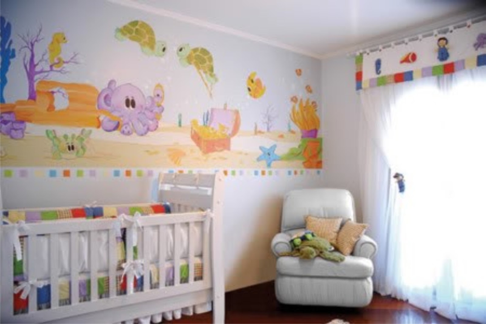 Quarto De Recem Nascido Branco Redival Com ~ Desenho Para Quarto De Menina E Quarto De Menino Vermelho Quarto De Recem Nascido Branco Redival Com ~ Desenho Para Quarto De Menina E Quarto De Menino Vermelho