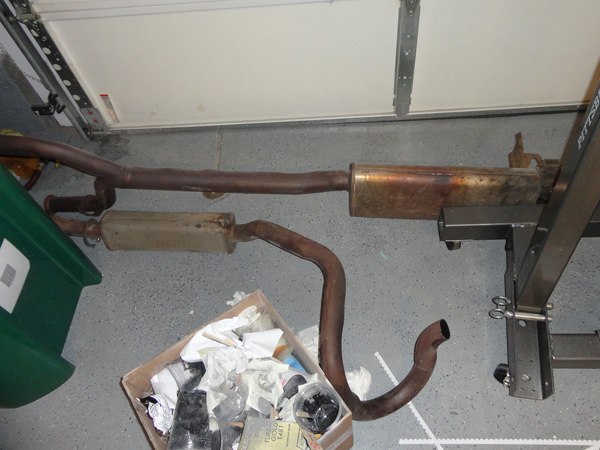 exhaust.jpg