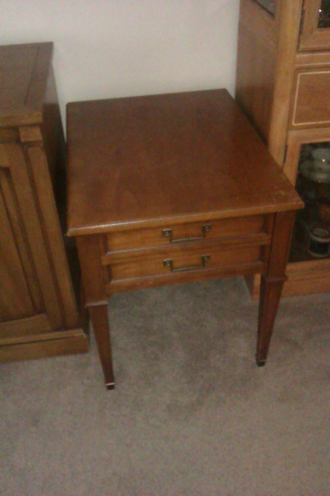 vintage twenty two Mirrored 'Heritage' End Table