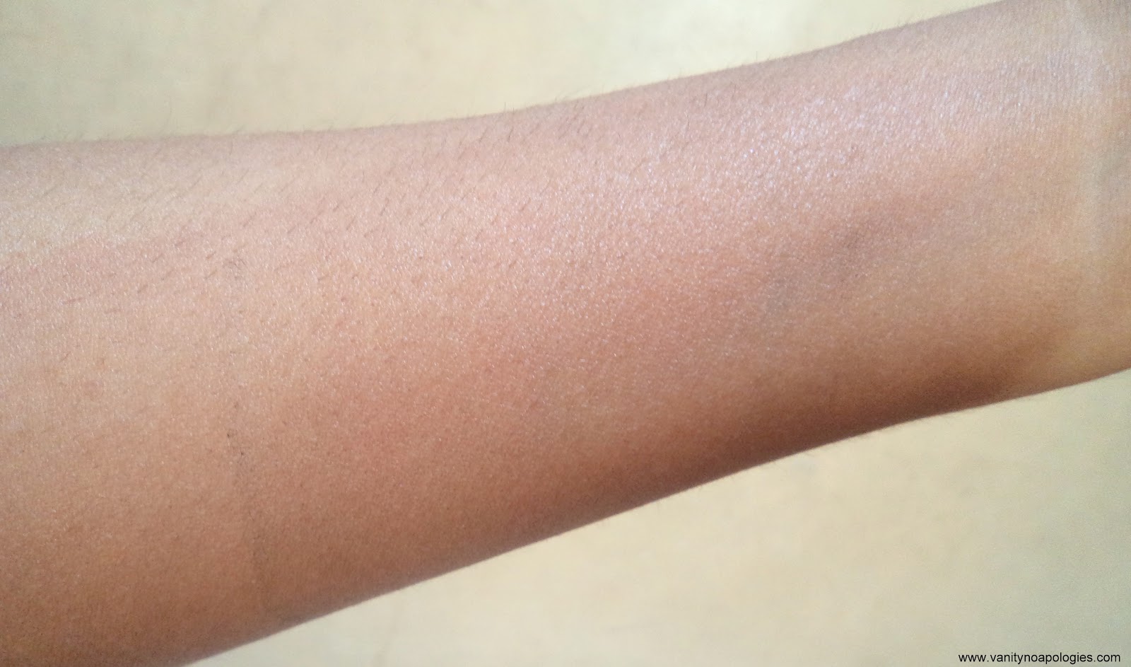 Chambor Eye And Lip Waterproof Makeup Remover Review HG Material