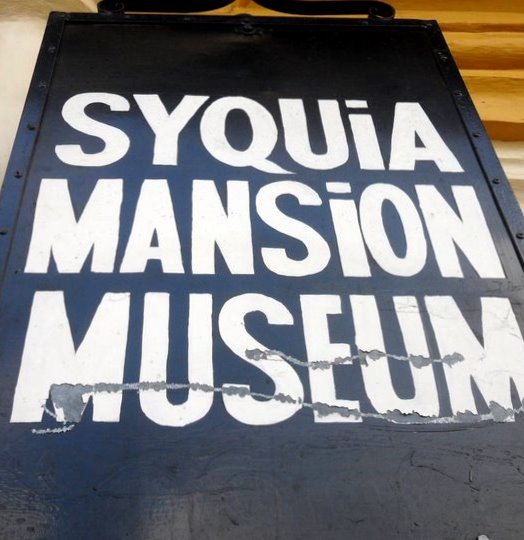 Syquia Mansion