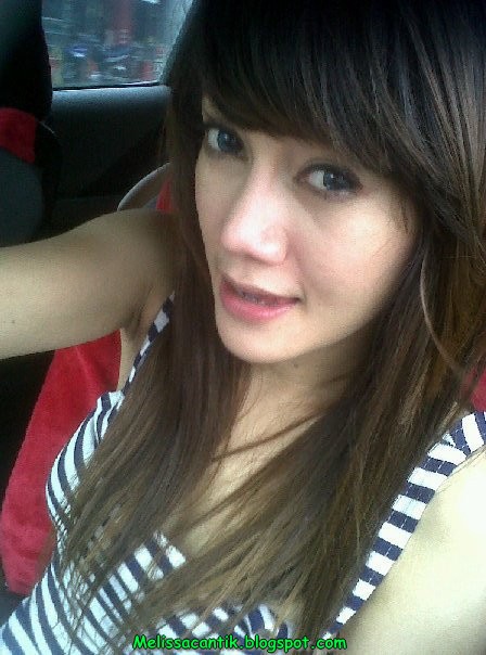 Tania, Cute and Lovely Young Girl From Bekasi City