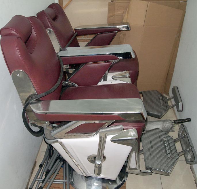 mybarbershop dijual 2 buah kursi barber takara kurung mybarbershop dijual 2 buah kursi barber takara kurung