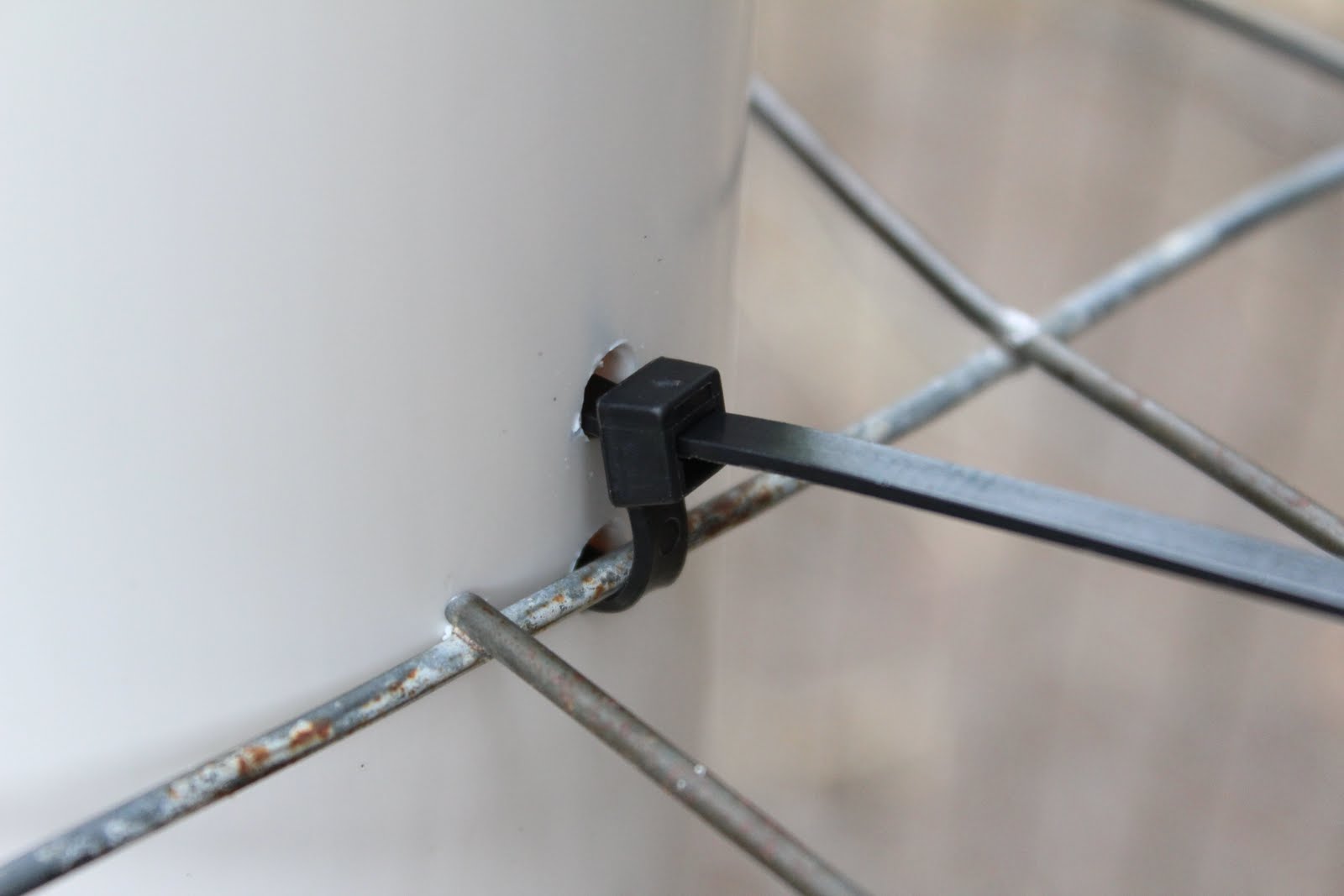 Homestead Roots Baby Chick Feeder DIY Super Easy Works Great!