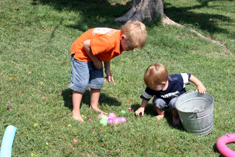 Greene Acres Hobby Farm Water Balloon Target Practice