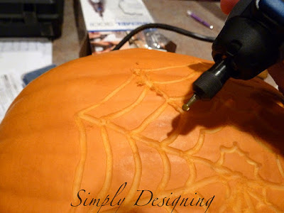 Dremel 06 Pumpkin Carving with a DREMEL 28