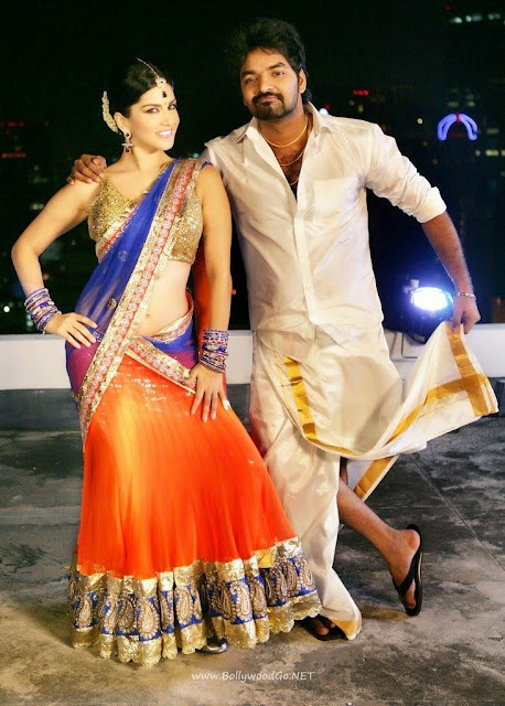 Sunny Leone Graceful Stills from Kulfi Movie indianudesi.com Sunny Leone Graceful Stills from Kulfi Movie indianudesi.com
