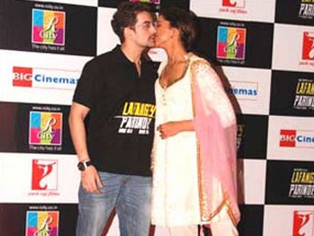  Celebrity Dads on Celebrity Glamour  Deepika Padukone Kisses Siddharth Mallya   Her Dad