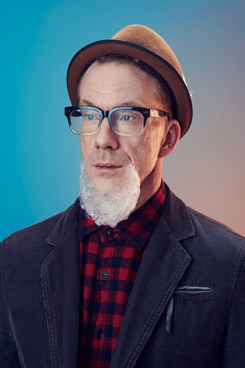 Bubbleissimo - A fotografia de homens com barbas de sabão de Mindo Cikanavicius Mindo Cikanavicius fotografia bubbleissimo retratos homens com barbas bigodes de bolhas de sabão