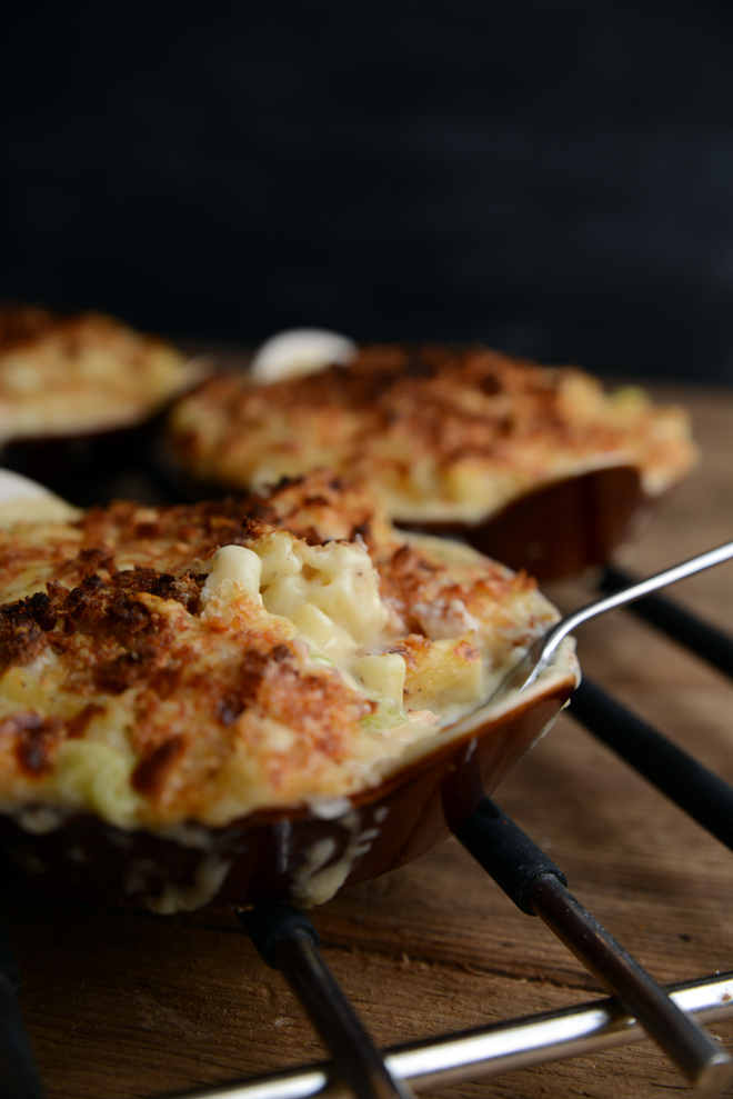Waffle & Whisk Macaroni Cheese with Salmon & Cheesy Breadcrumb Topping