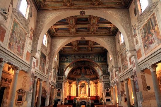 Tham quan nhà thờ Santa Prassede ở Rome