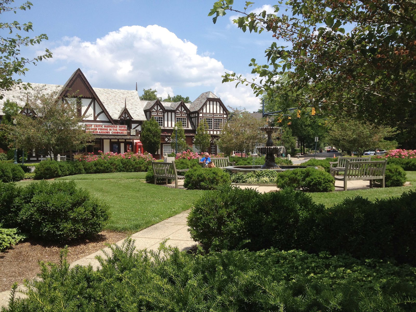 entertaining views from cincinnati Merry Olde Mariemont