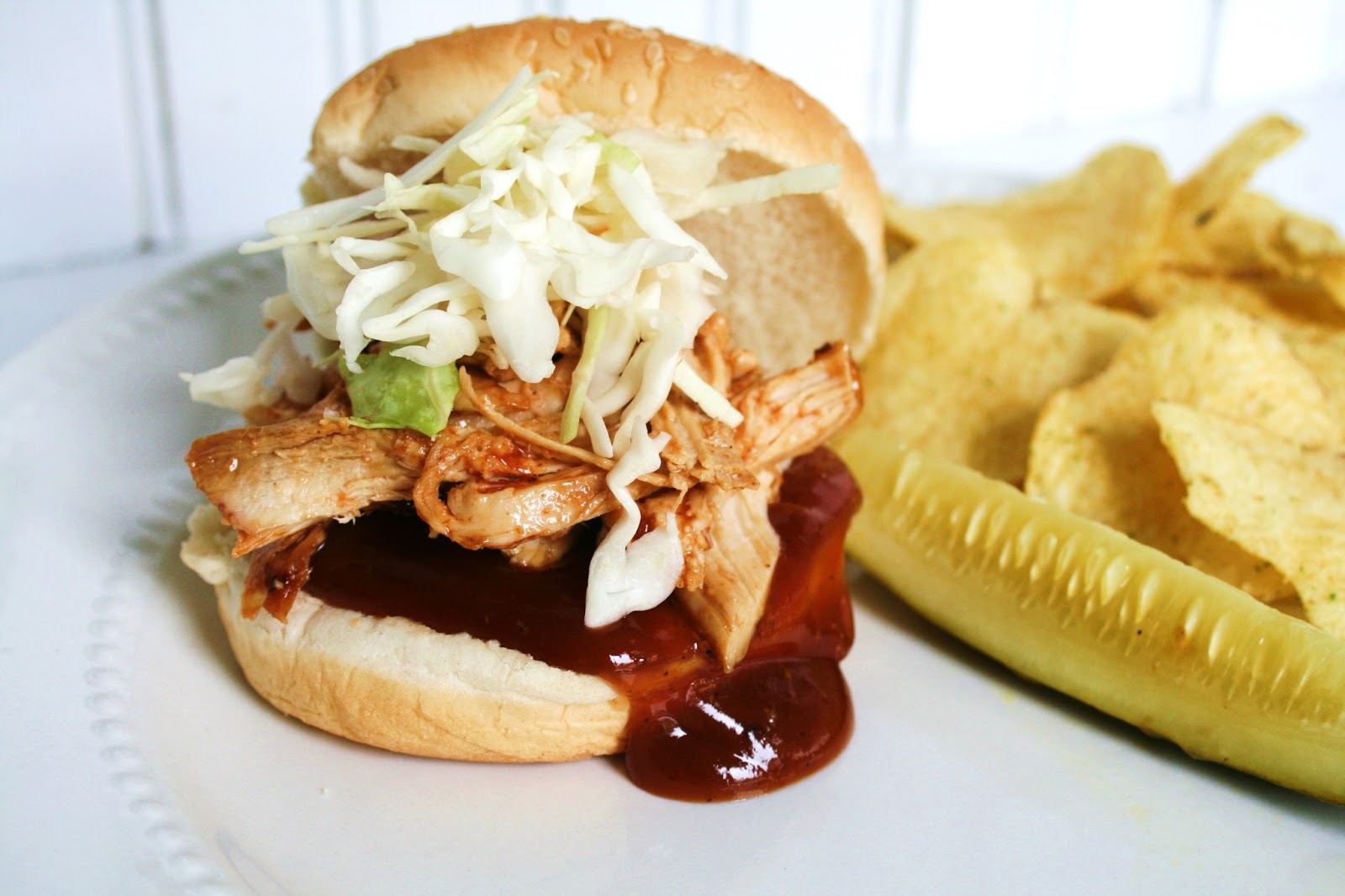 I Thee Cook Pulled BBQ Chicken Sliders with Southern Coleslaw