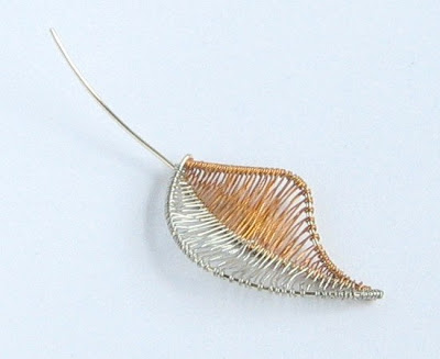 double color wire woven leaf