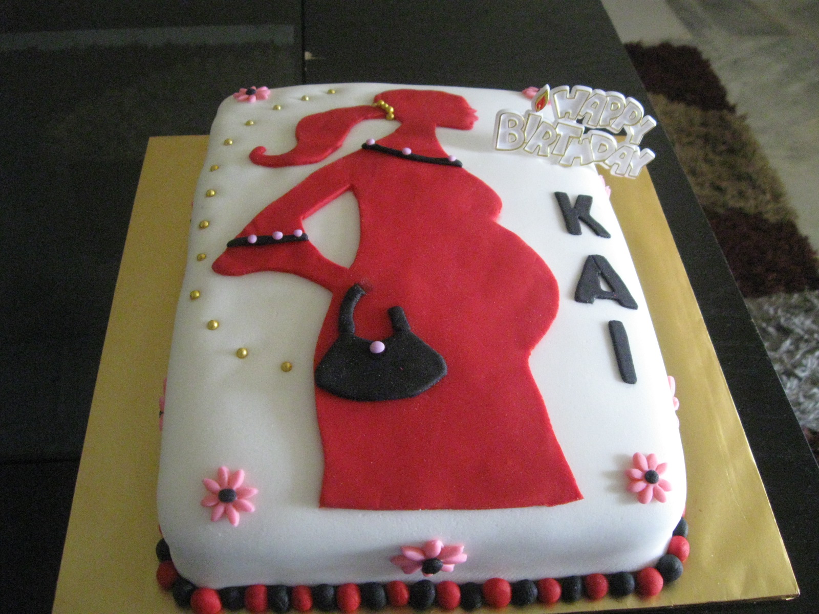 Cakes & Cupcakes for all occasions Birthday cake for Pregnant women