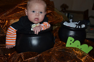 Baby in a Halloween Calderon 