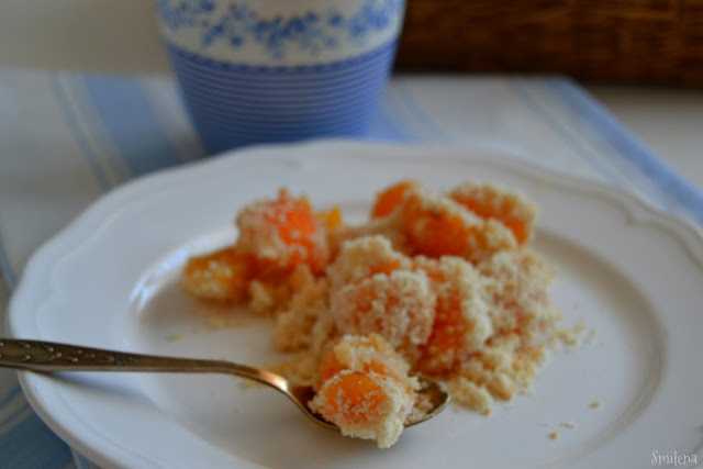 Kayısılı crumble tarifi