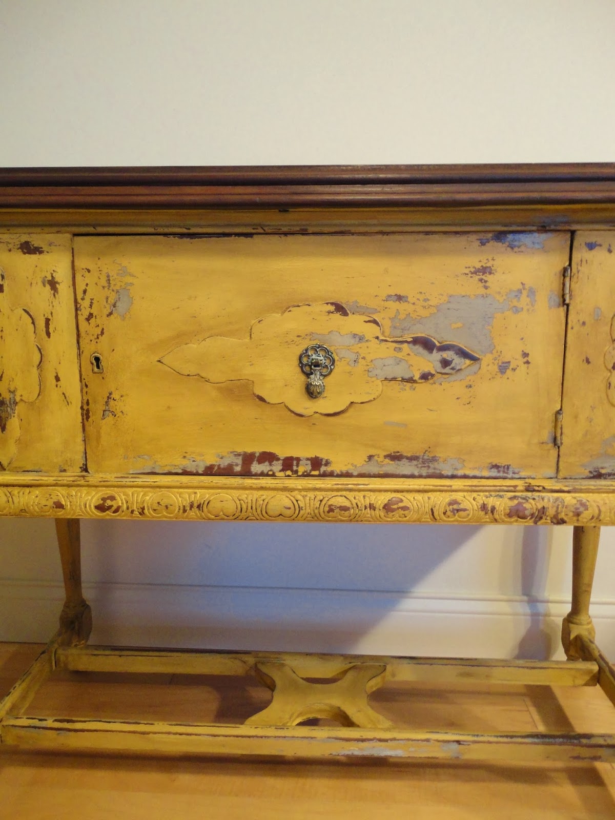 Behind the Red Door Playing Around with Mustard Seed Yellow Milk Paint