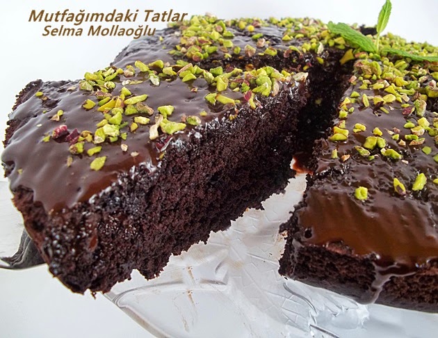 YUMURTASIZ ÇİKOLATA SOSLU KEK Mutfak Ve Tatlar