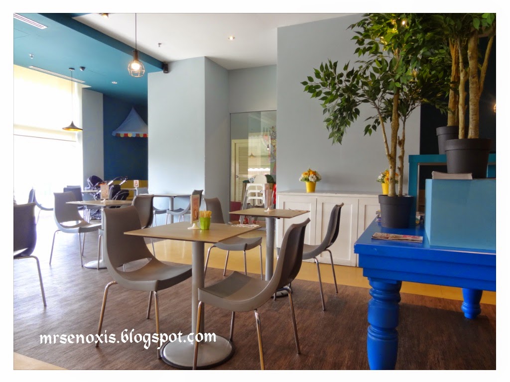 Me as MrsEnoxis Lunch Marmalade Cafe Bangsar Village